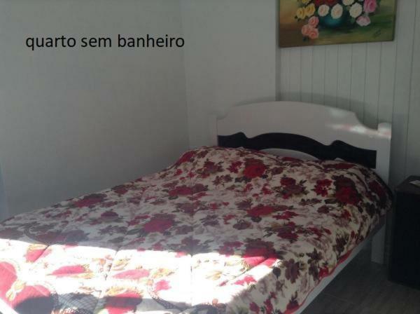 Quarto em Acomodações Particulares Dona Tania Canela